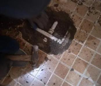阿拉善左卫生间漏水维修公司为您分享下卫生间渗水如何处理及注意事项